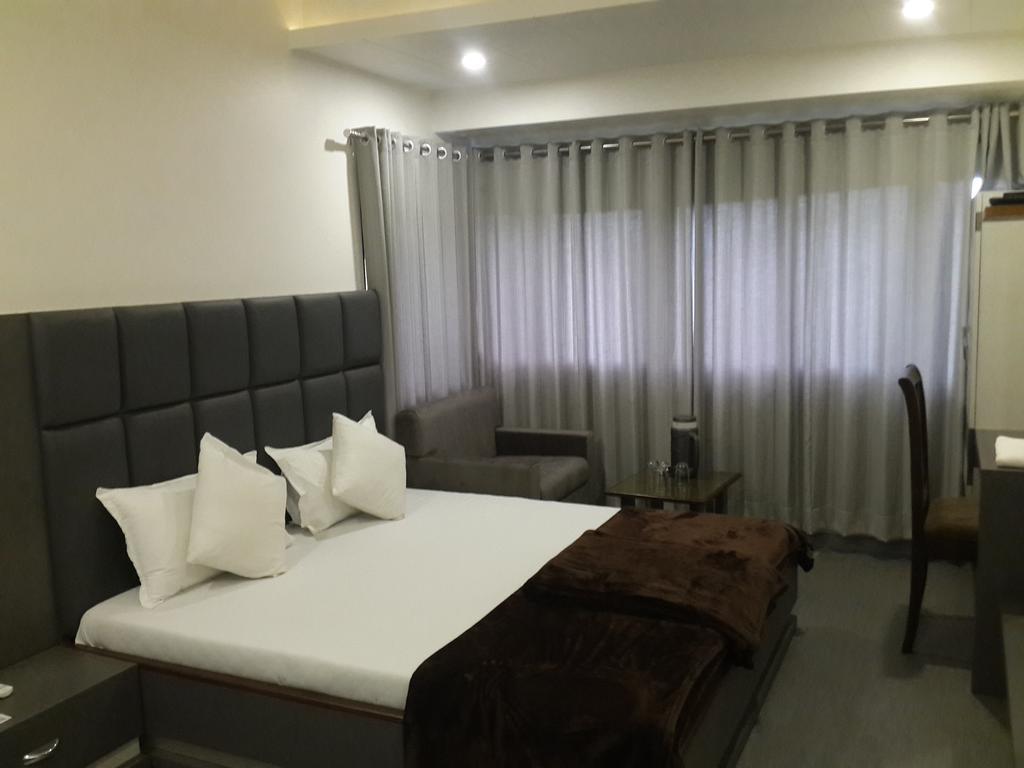 Hotel Oasis Mumbai Ngoại thất bức ảnh